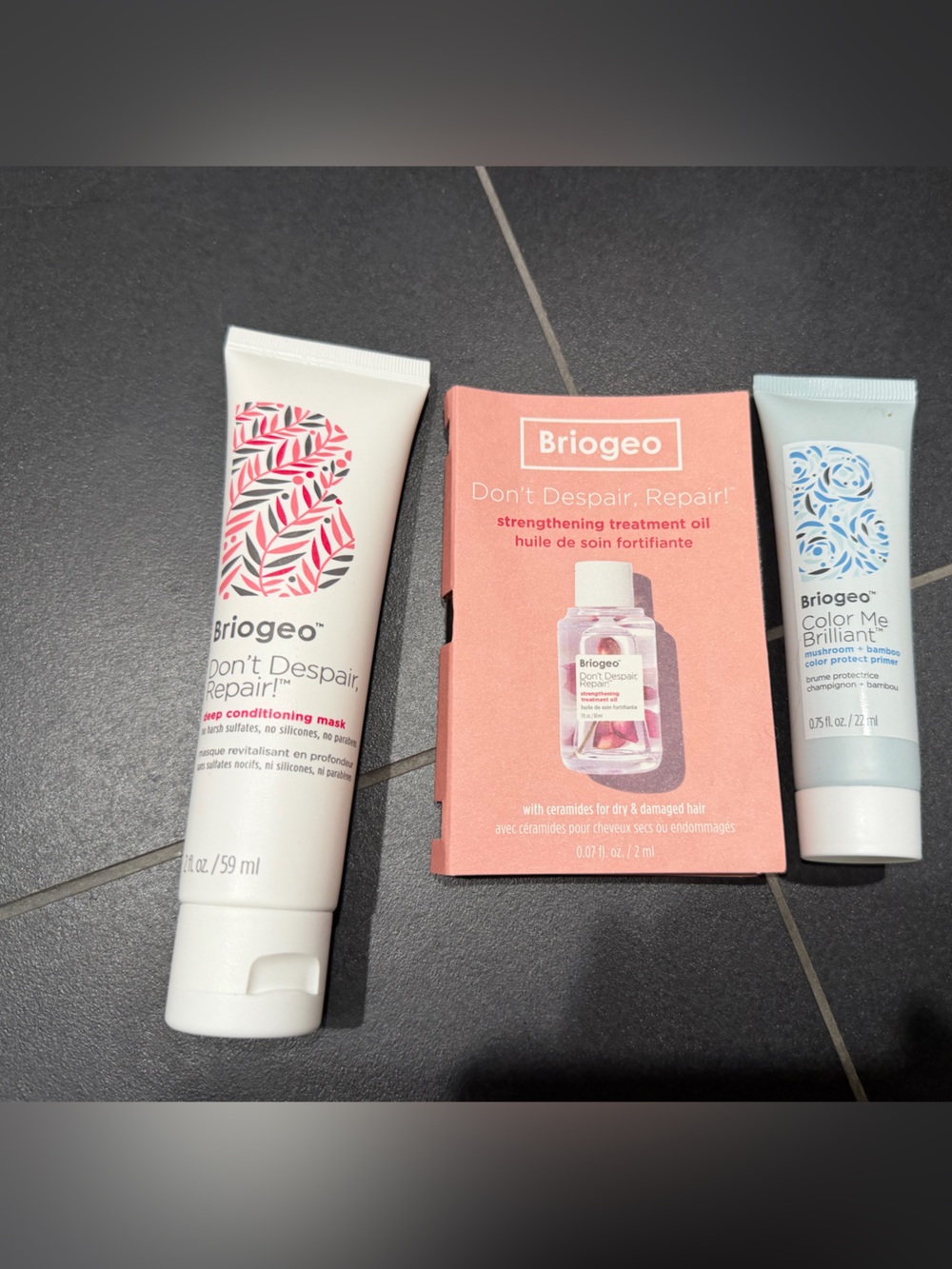 Briogeo Travel Hair Set in Pink, White & Light Blue